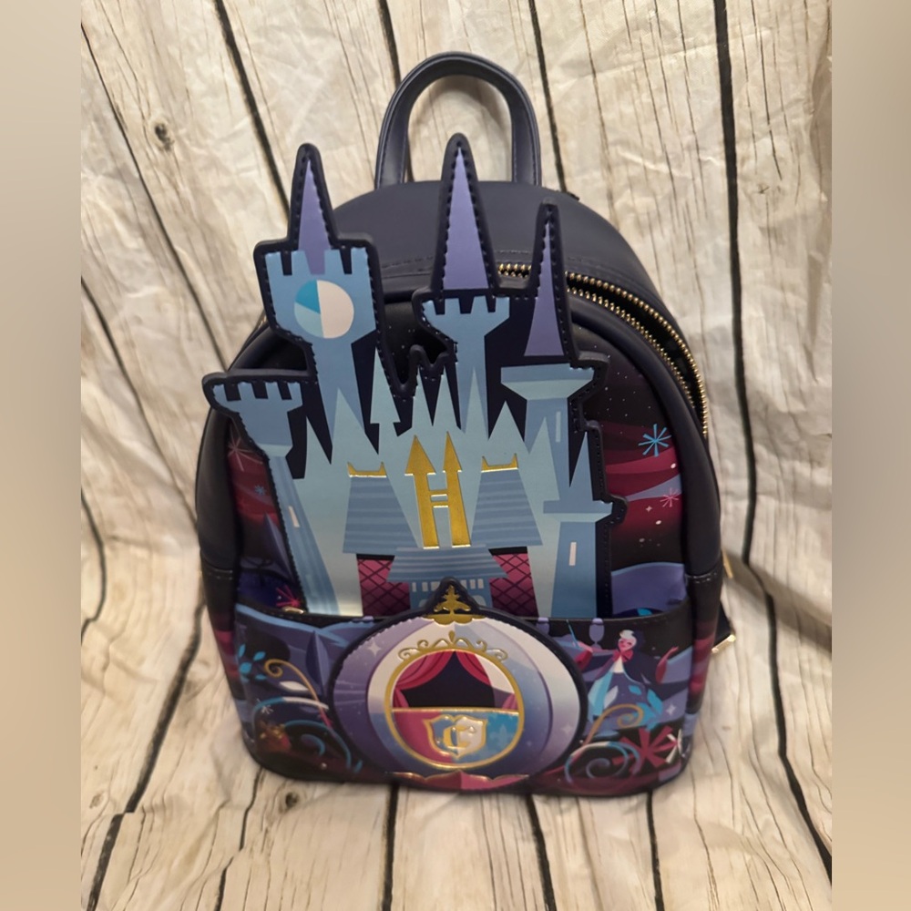 NWT Loungefly Disney Cinderella Princess Castle Series Mini Backpack
